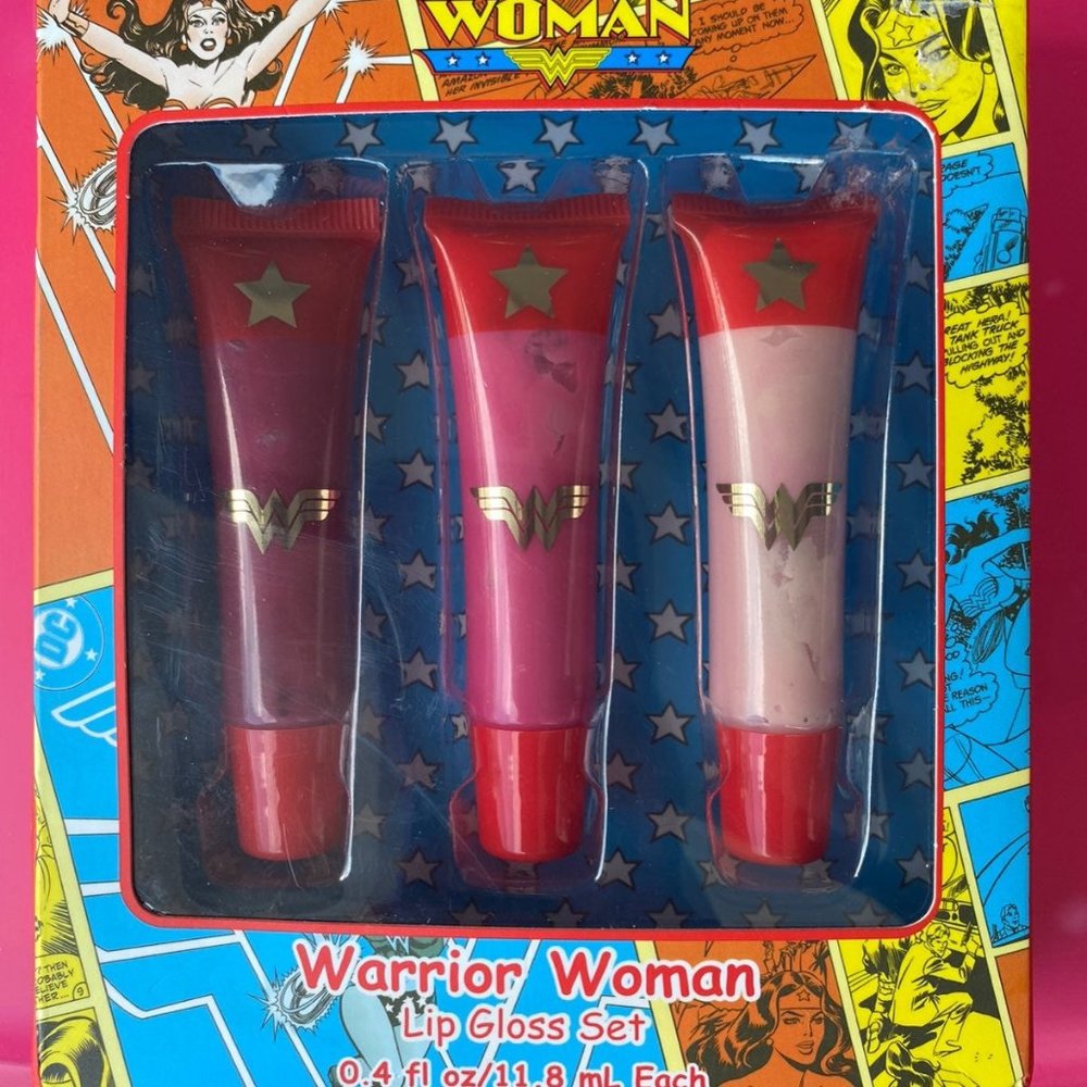 Wonder Woman Lip Gloss Set
